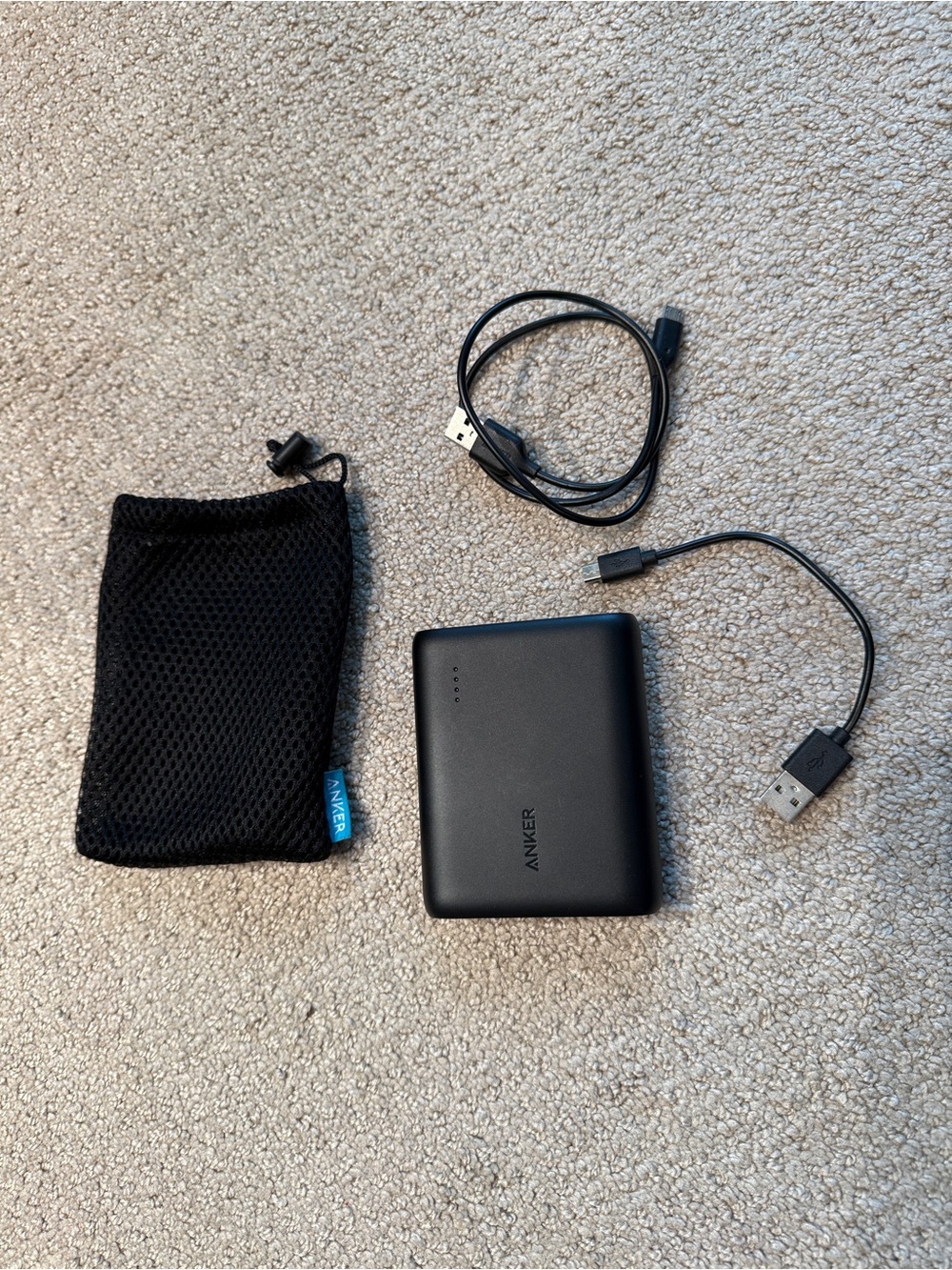 Travel Combo. Trtl Pillow and Back up Battery - Picture 2 of 7